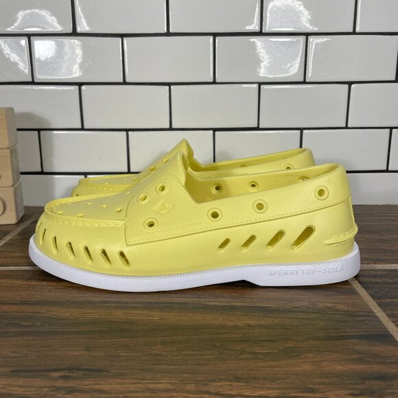 Sperry Authentic Original Float Womens Size 7 Boat Shoes Yellow Casual Slip On - Picture 1 of 12